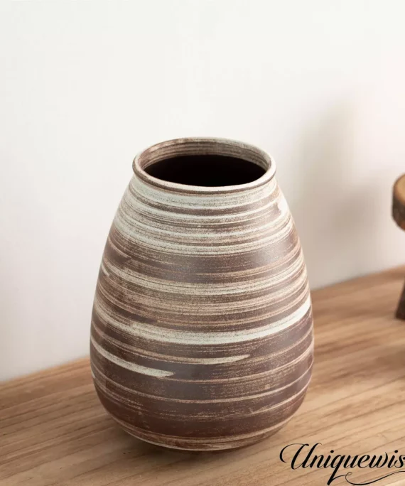 Uniquewise Farmhouse Ceramic Vase Rustic Vintage Decorative Pottery for Living Room Dining or Bedside Table Shelves